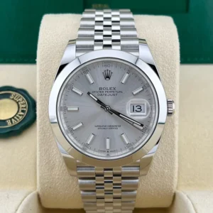 2025 Rolex Datejust 41 Smooth / Silver / Jubilee